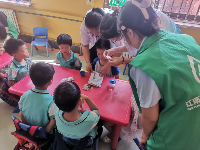 青 山绿水,“河”我守护|中文无码
“河”你守绿实践团筑梦绿色新篇章